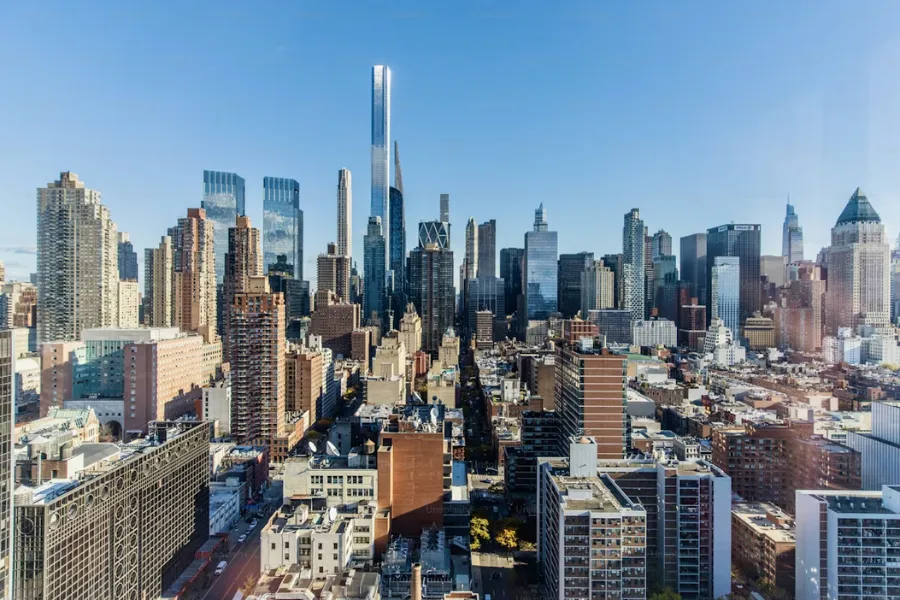 How Manhattan Differs From the National Rate Picture