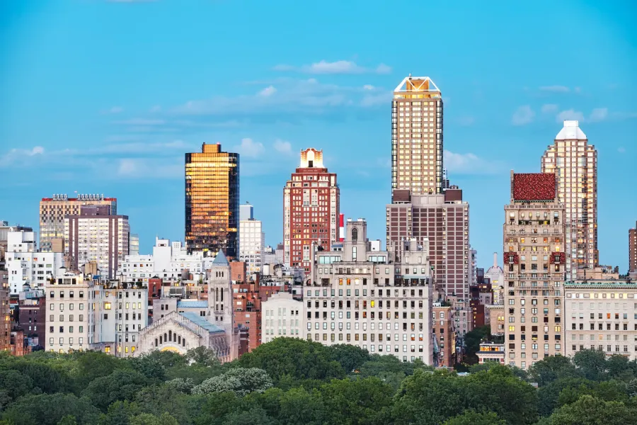 Living in the Upper East Side vs Upper West Side: Which Is Better in 2026?