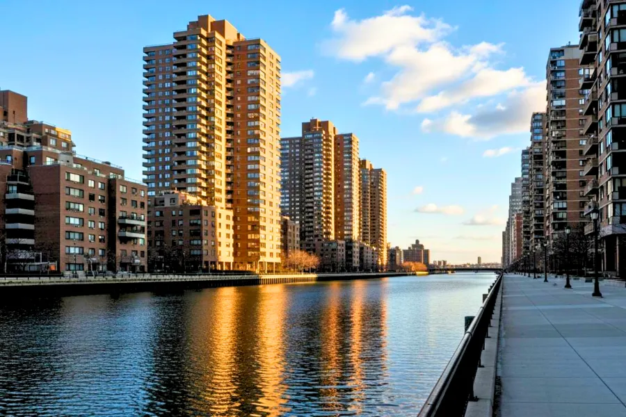 Kips Bay vs Gramercy: Where Should You Buy in 2026?