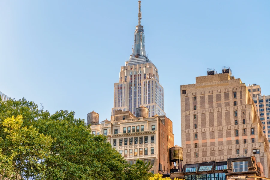 What a Manhattan Real Estate Attorney Actually Does for You
