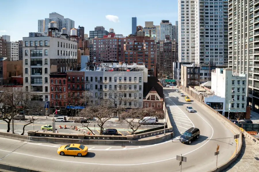 Selling a UES Co-op With High Maintenance